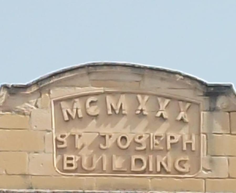 St Joseph Building Apartament *